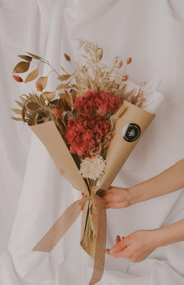 Bouquet of preserved and everlasting Hydrangea Bordeaux