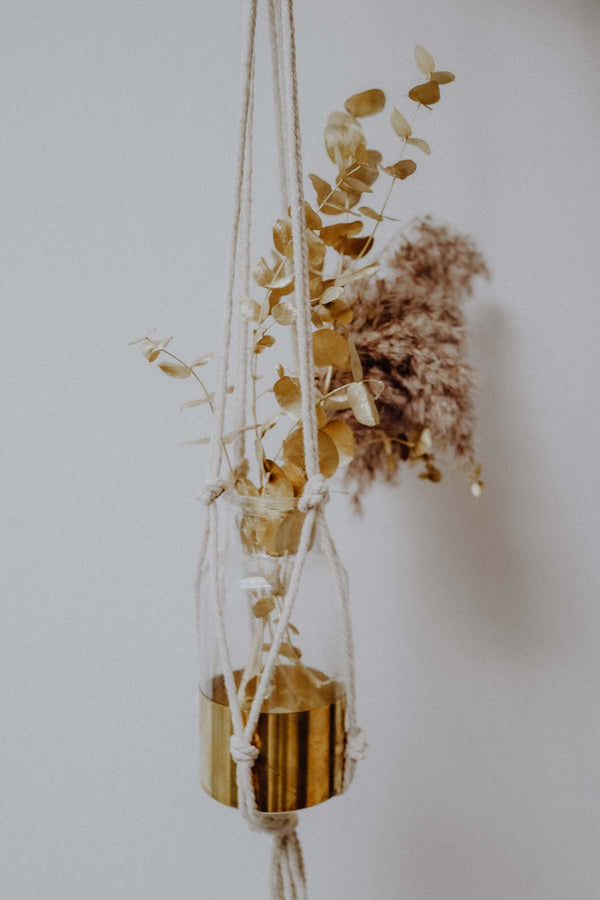 Knotted Flower Hanger