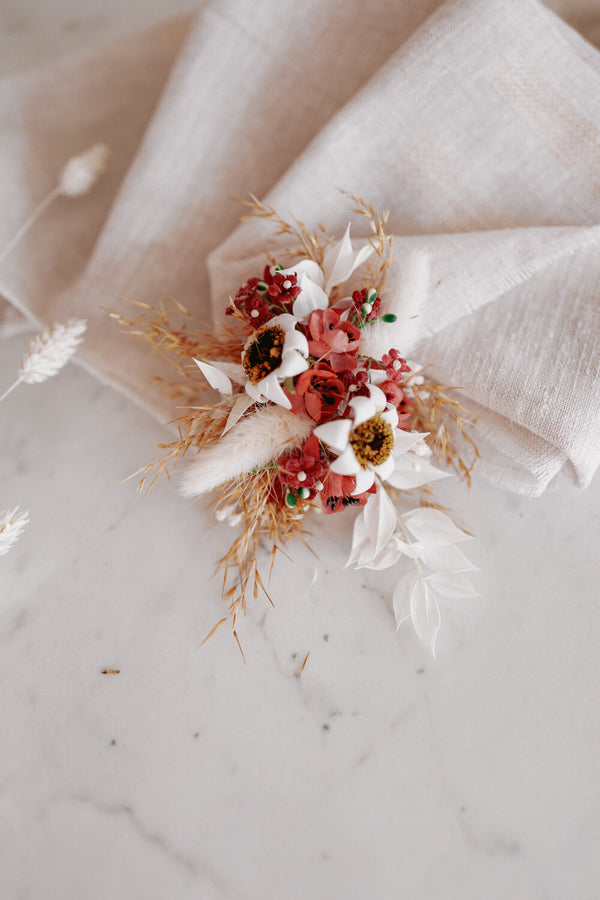 Miss Berry Handmade Hair Clip Tracht